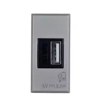 Caricatore Usb Tipo A Alimentazione 230V uscita 5V 3A Ave Allumia 443082USB3A