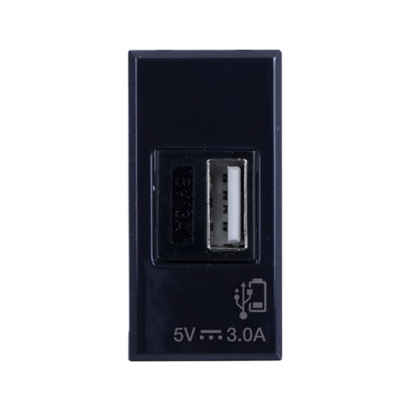 Caricatore Usb Tipo A Alimentazione 230V uscita 5V 3A Ave Life 442082USB3A