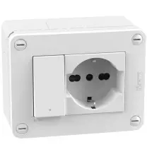 Scatola da parete Bticino MatixGo 3 moduli con Interruttore e Presa Schuko 28403W2