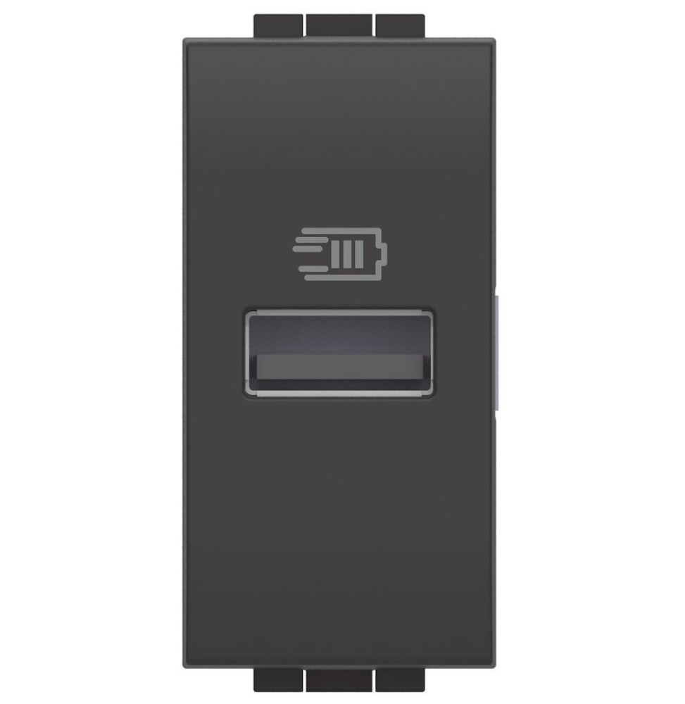 Caricatore USB Living International con una porta Tipo A 15W BTicino L4191A