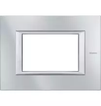 Placca in metallo Tech Bticino Axolute 3 Posti HA4803HC