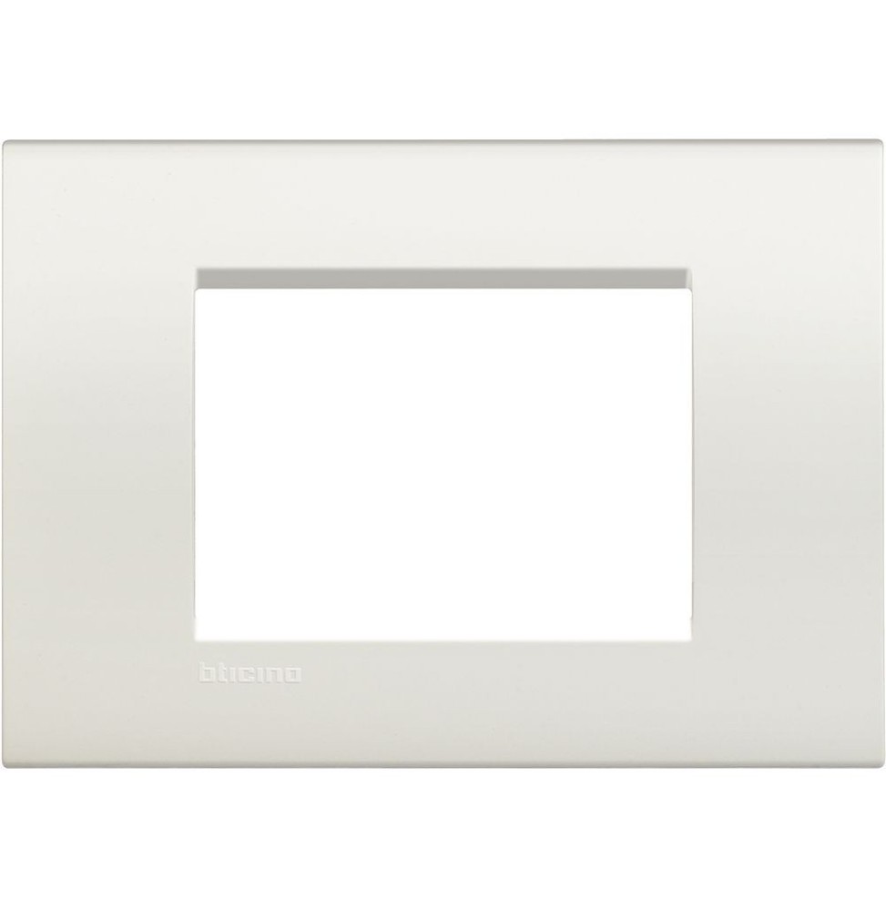 Placca 3 Posti LivingLight Bticino Bianca LNA4803BI