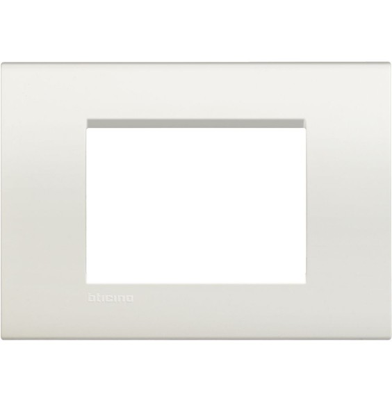 Placca 3 Posti LivingLight Bticino Bianca LNA4803BI