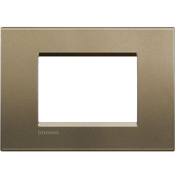 Placca 3 Posti LivingLight Bticino Square LNA4803SQ