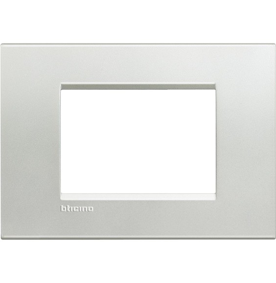 Placca 3 Posti LivingLight Bticino Argento LNA4803AG