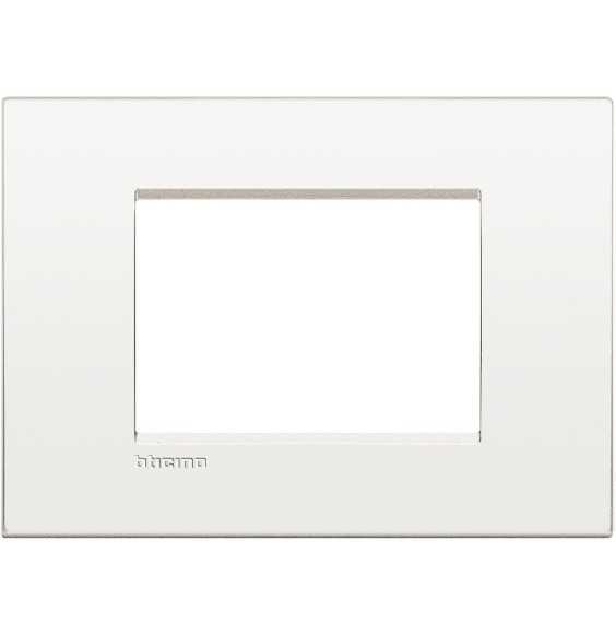Placca 3 Posti Bticino Living Light Air Bianco Puro LNC4803BN