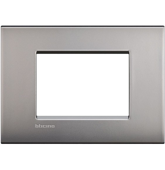 Placca 3 Posti Bticino Living Light Air Nichel Satinato LNC4803NK
