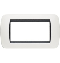 Placca Bticino Living International 4 Posti Bianca in tecnopolimero L4804PB