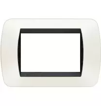 Placca Bticino Living International 3 Posti Bianca in tecnopolimero L4803PB