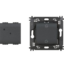 Gateway per il controllo di luci prese e tapparelle Bticino Living L4500C