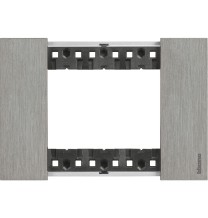 Placca Bticino Living Now Acciaio tre posti Zama KA4803ZG