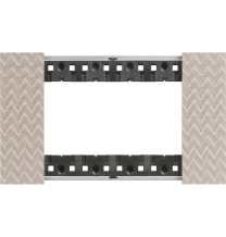 Placca Bticino Living Now Optic  quattro posti Tecnopolimero KA4804MM