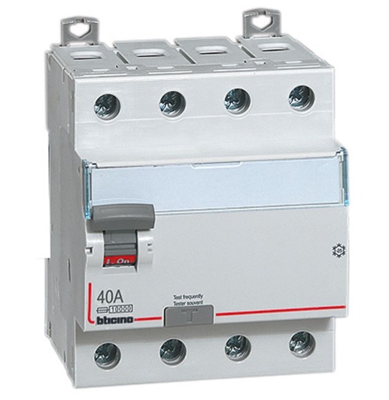 Interruttore differenziale 40A 4 moduli 0,03 ma Bticino G743AC40