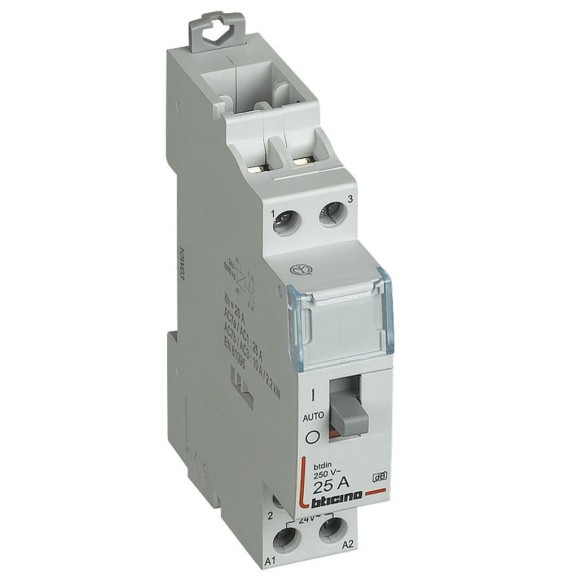 Contattore Bticino con comando manuale 25 A 230 Va FT1A2N230M
