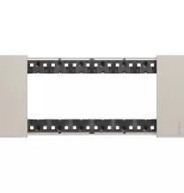 Placca Bticino Living Now Sabbia sei posti tecnopolimero KA4806KM