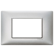 Placca 3 moduli in metallo argento metallizzato Vimar Plana 14653.71