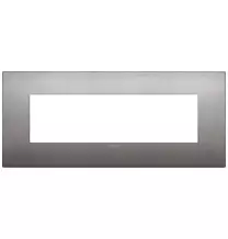 Placca  Vimar Arke' Classic 7 moduli Nichel Nero 19657.10