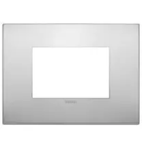 Placca  Vimar Arke' Classic 3 moduli Alluminio Naturale 19653.15