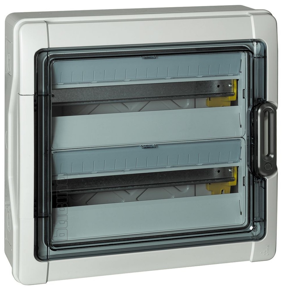Centralino da parete 36 moduli su due file IP65 Porta fume' Bticino F107N36D2