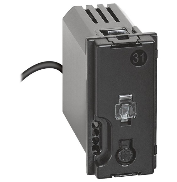 Modulo per presa connessa con controllo consumi Bticino Living Now K4531C