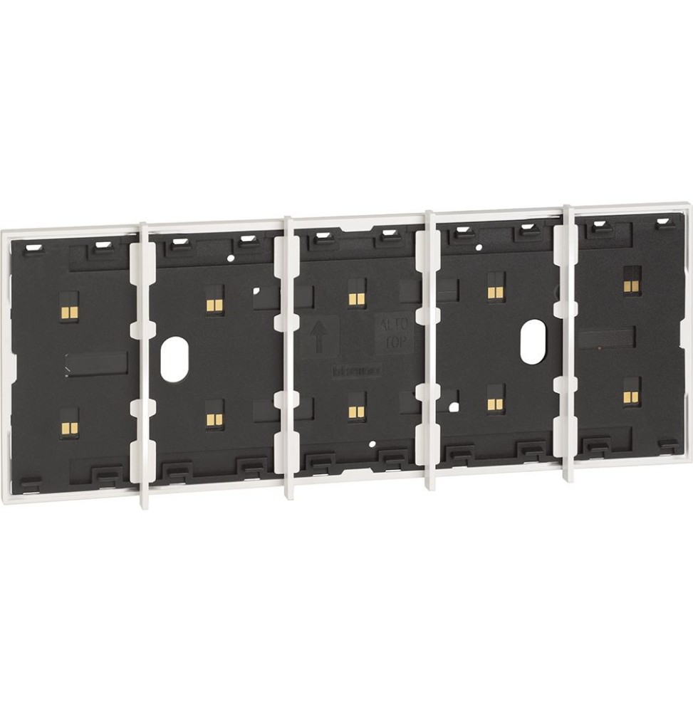 Cornice elettrificata con barrette estetiche per 5 comandi BTicino KW8104P1