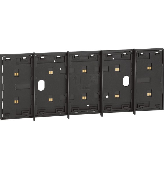 Cornice elettrificata con barrette estetiche per 5 comandi BTicino KG8104P1