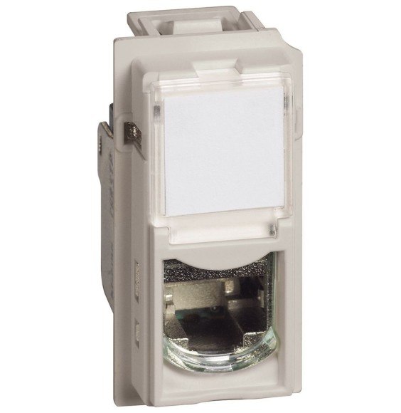 Presa di rete RJ45 Schermata TOOLLESS categoria 6 Sabbia Bticino KM4279C6S