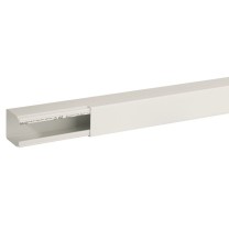 Canalina 40x40 completa di coperchio Bocchiotti TA-EN 40x40 W