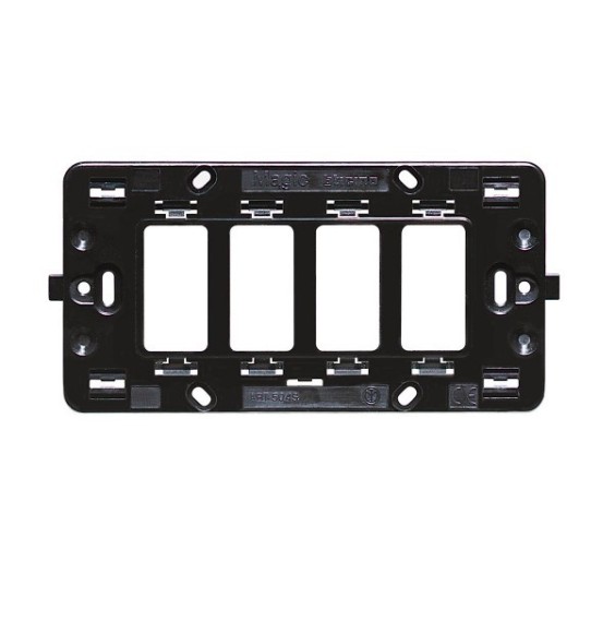 Supporto originale Bticino Magic a 4 posti 504S