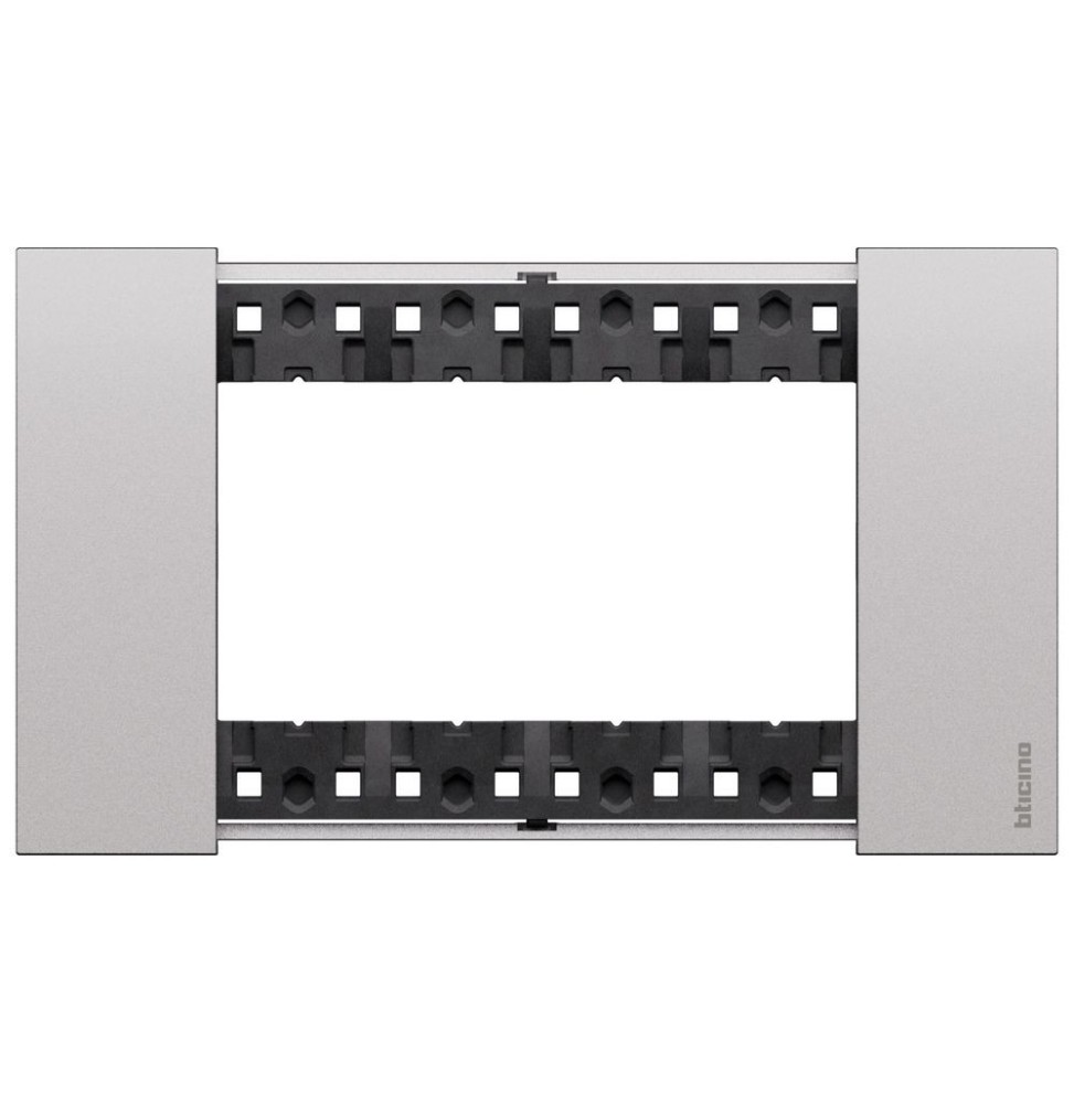 Placca Bticino Living Now Steel quattro posti in Zama KA4804KS